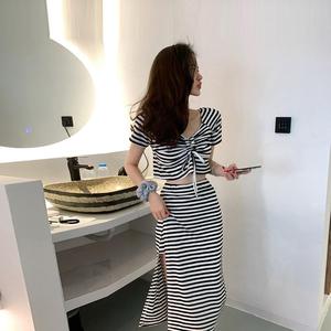 嗯～要～奶子好大好喜欢
