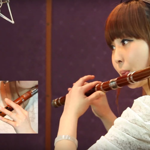 嗯～要～奶子好大好喜欢
